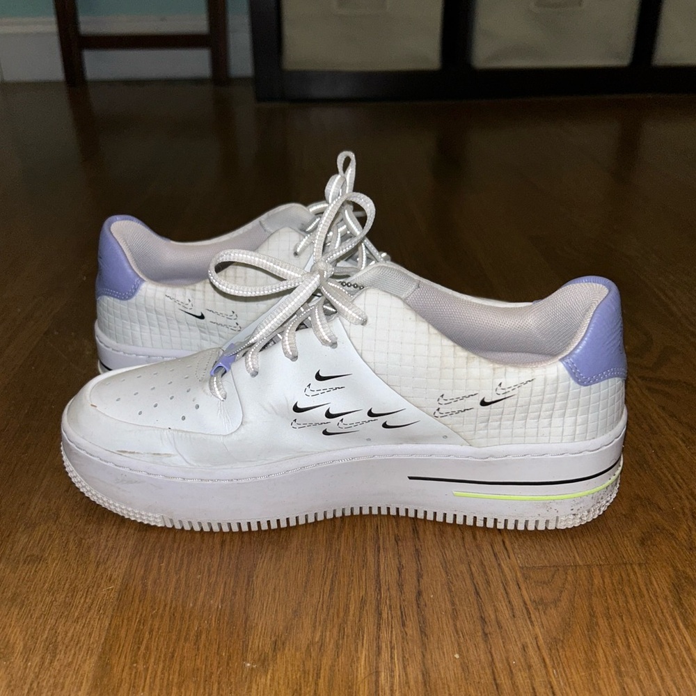 Women’s Nike Air Force 1